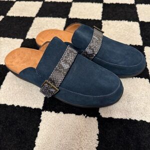 Vionic Darla Blue Suede Clogs Slip On Shoes Size 9.5